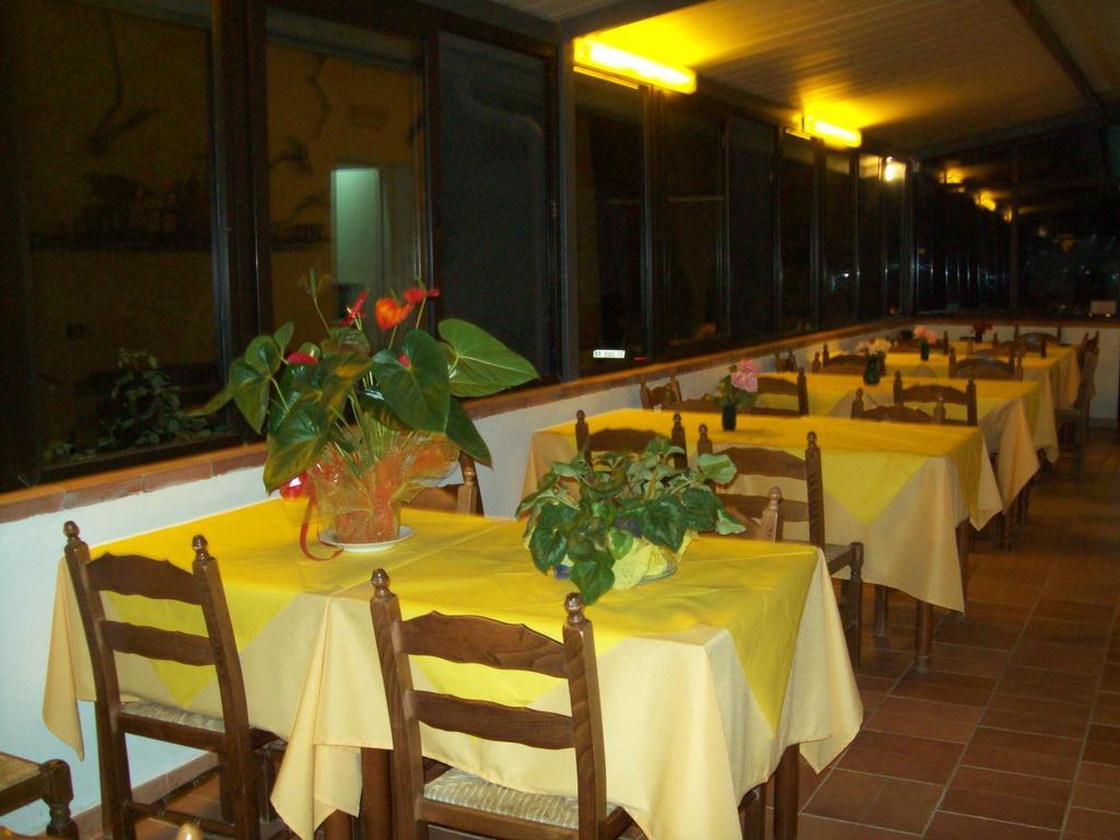 Agriturismo Il Maresciallo Villa Кариати Екстериор снимка