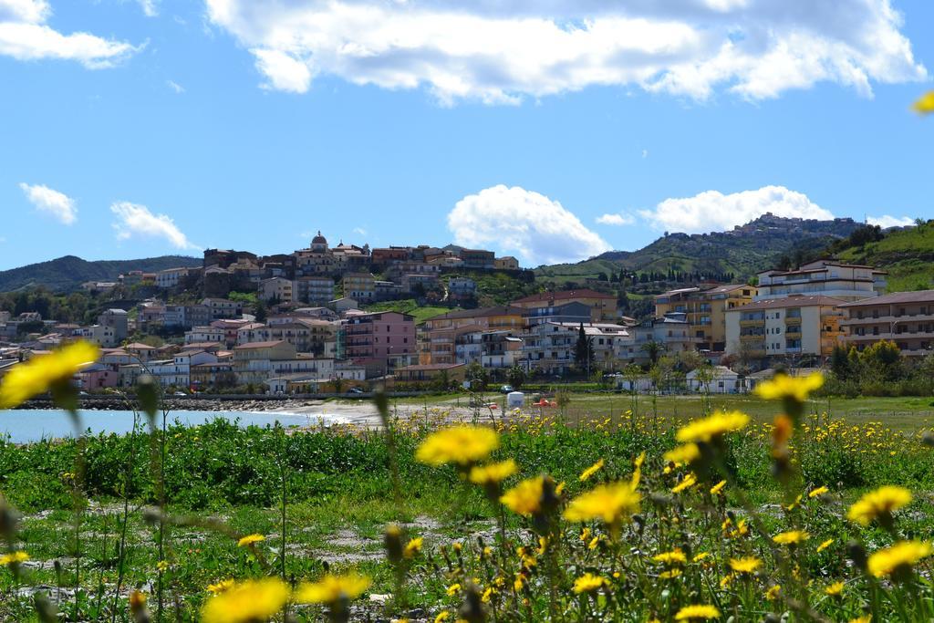 Agriturismo Il Maresciallo Villa Кариати Екстериор снимка